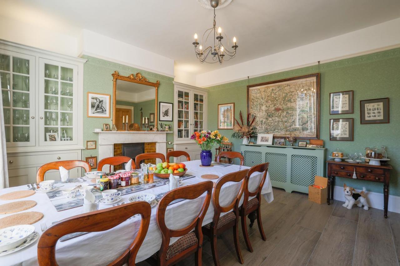 The Waltons Bed & Breakfast Dorking Exterior foto